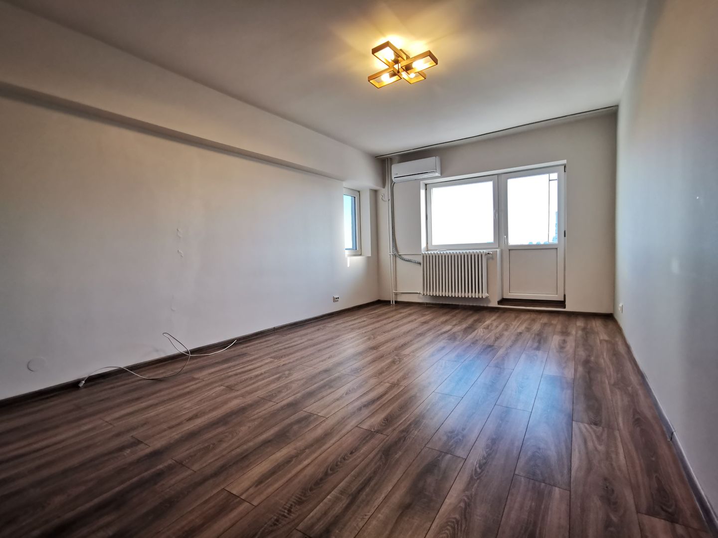 2 camere renovat complet | bloc ZEPTER - Poză 7