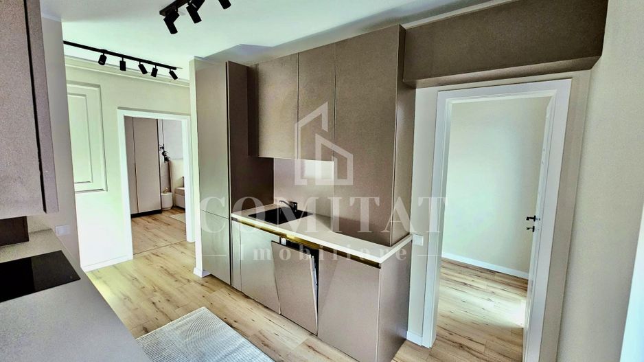 Apartament ultrafinisat | 3 camere | Zona Str Tineretului - Poză 13