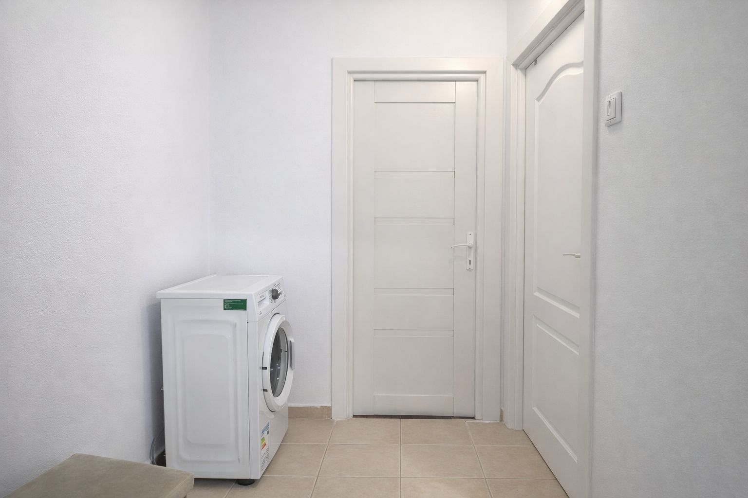Apartament cu 3 camere in zona Semicentral ( Bodor Péter) - Poză 7