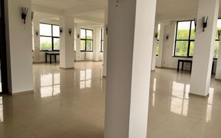 Vând pensiune/clădire și teren - Poză 4