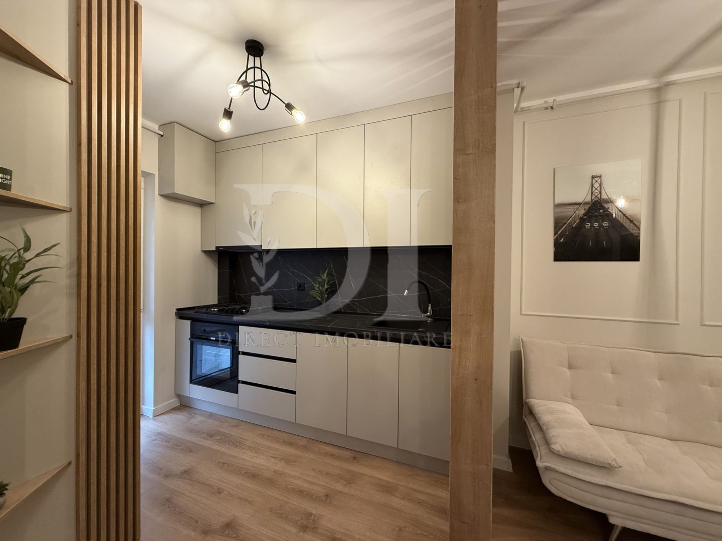 Apartament la cheie / etaj intermediar / Zona Eroilor - Poză 6