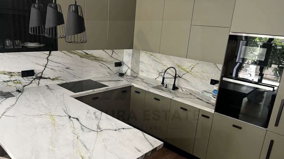 Apartament lux 2 camere curte privata si garaj subteran The Lake Home - Poză 6