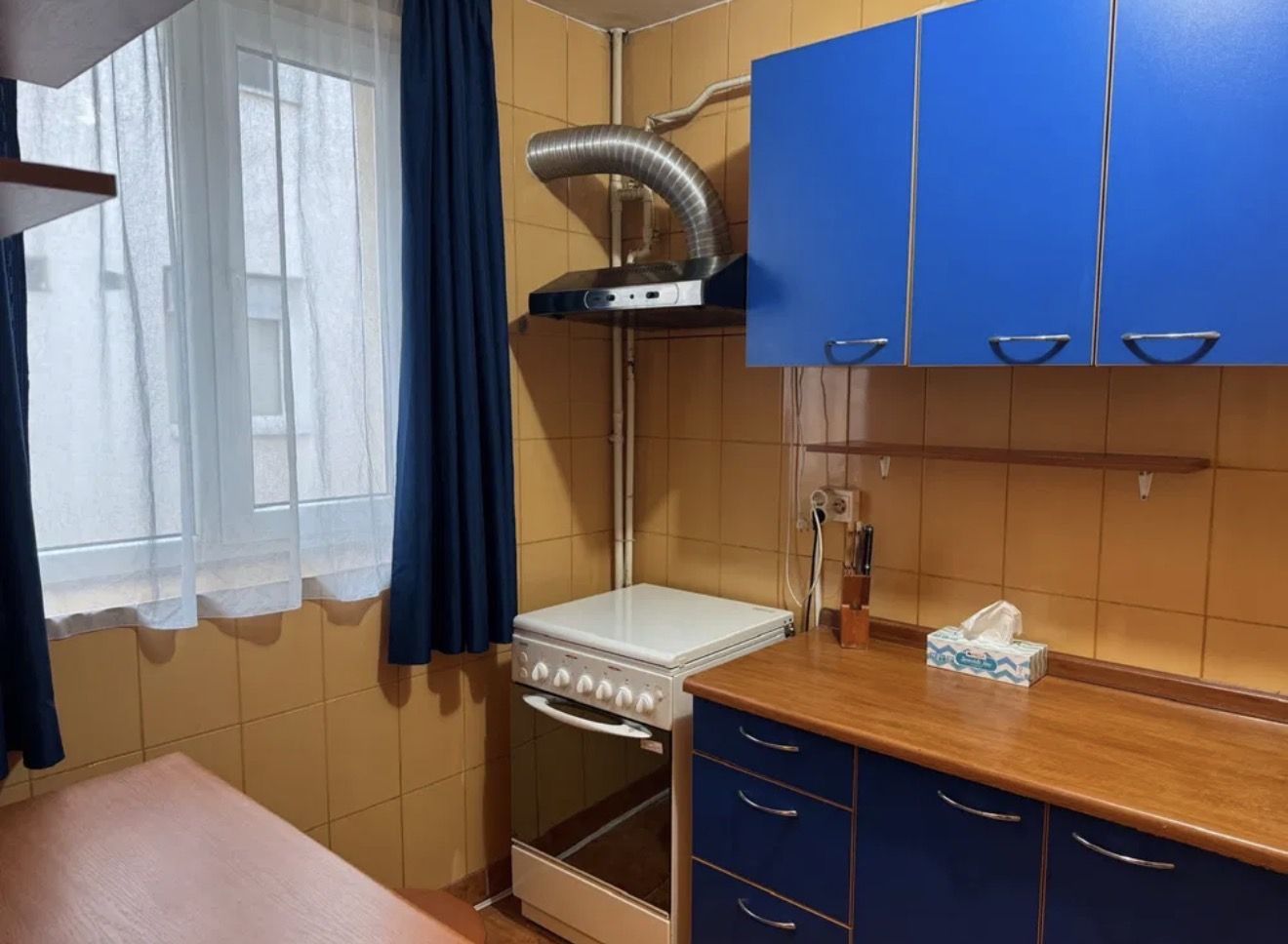 AP. 2 CAMERE-IANCULUI, BLOC REABILITAT, BUCATARIE INCHISA, MOBILAT - Poză 3