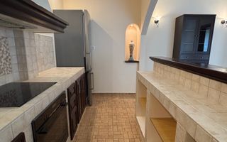 Vilă primitoare zona Modern - Poză 19