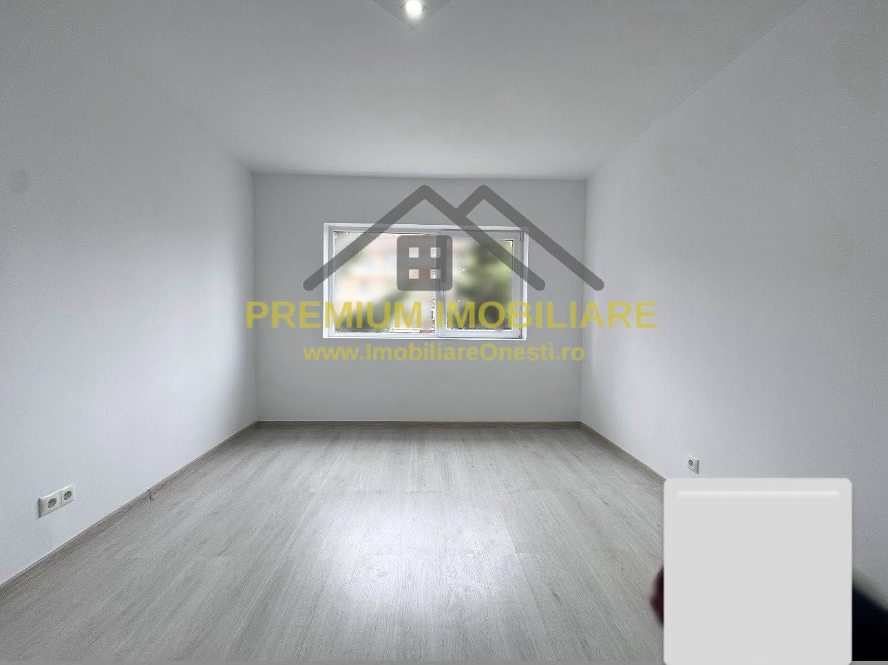 Apartament 2 Camere - Decomandat - Etaj 1 - Poză 4