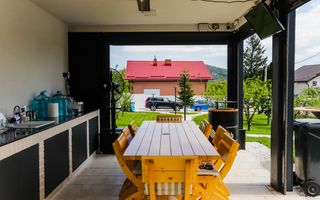 VILĂ MODERNĂ DE LUX CU PISCINĂ, FOTOVOLTAICE ȘI FOIȘOR – BREAZA - Poză 93