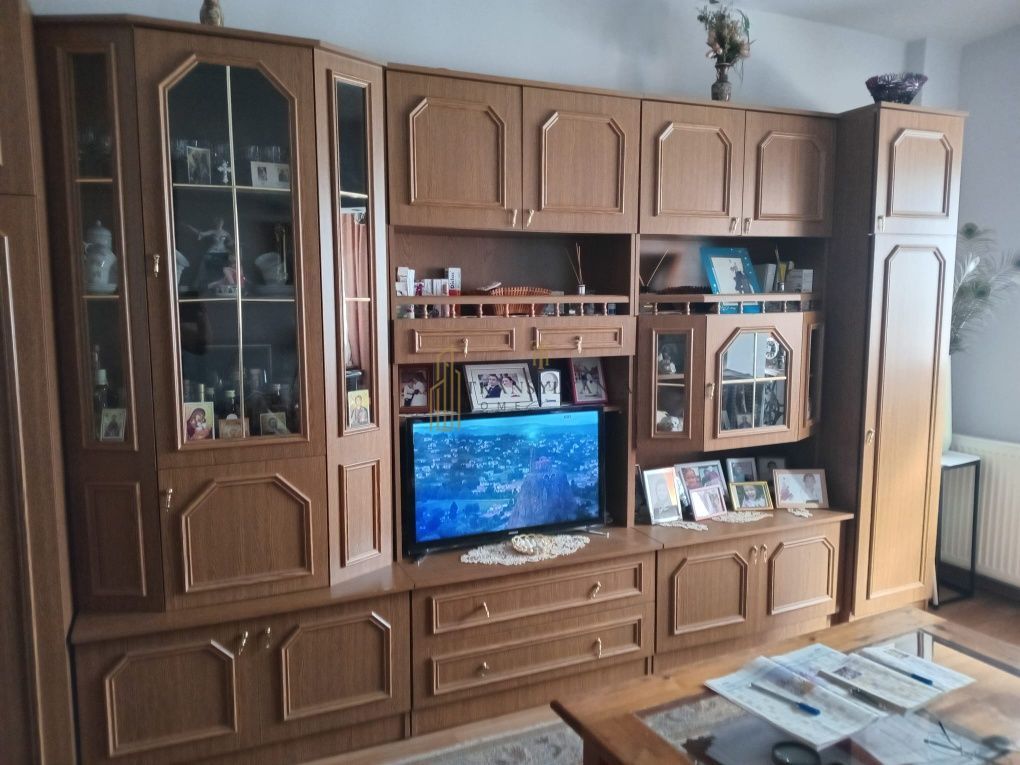Apartament 2 camere, decomandat, zona Mihai Viteazu - Poză 1
