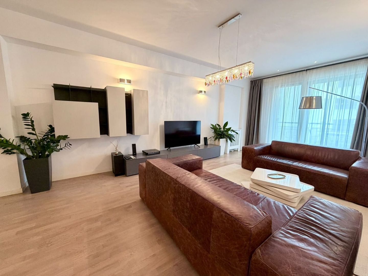 Apartament premium la câțiva pași de Parcul Herăstrău - Poză 2
