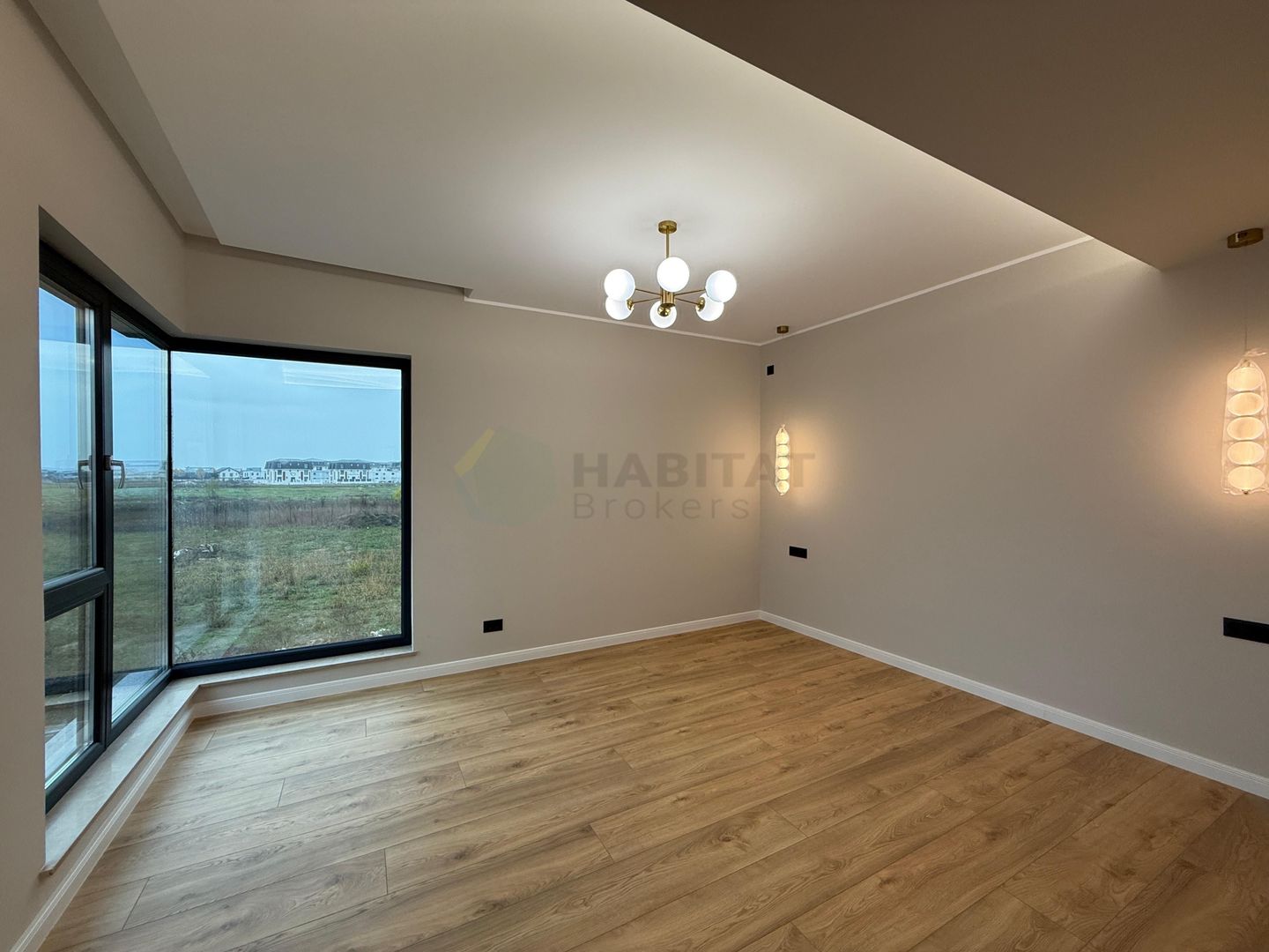 Vila individuala 5 camere Tunari 1 Decembrie - Poză 41