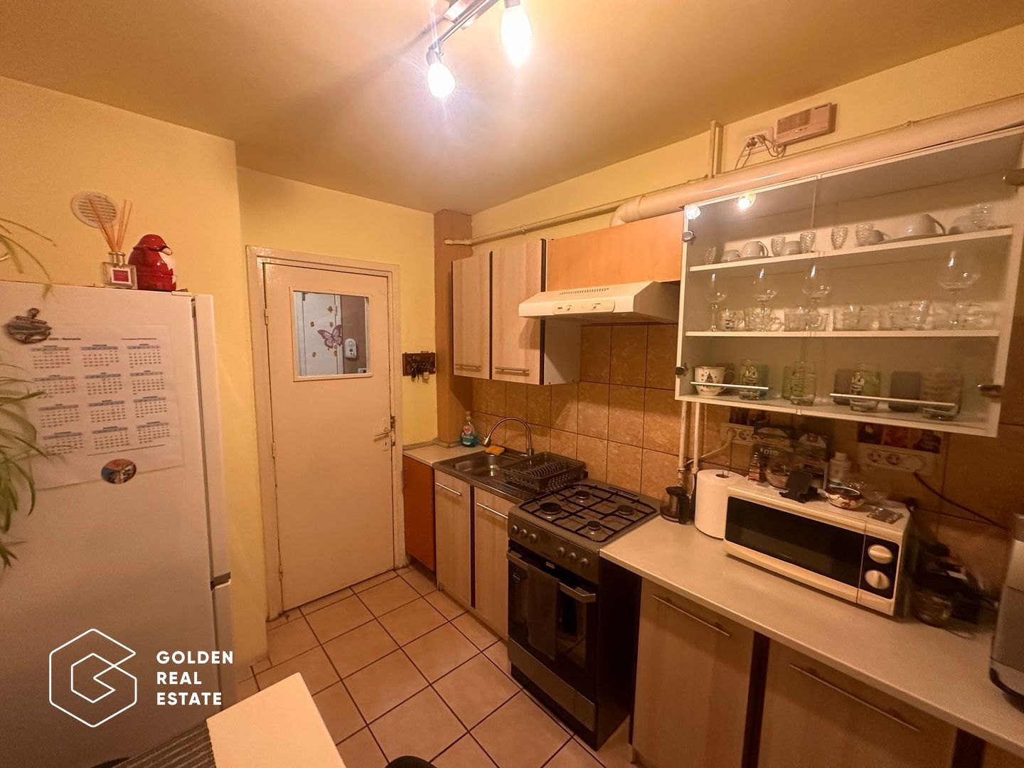 Apartament la cheie, 2 camere, Podgoria, etaj 1, centrala termica si balcon - Poză 7