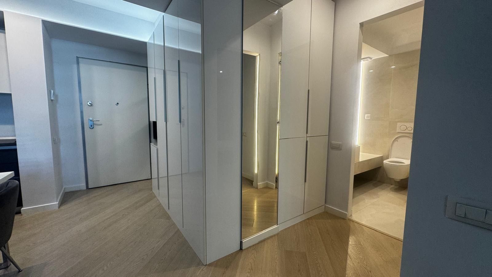 Apartament 2 camere Cortina North parcare inclusa - Poză 7