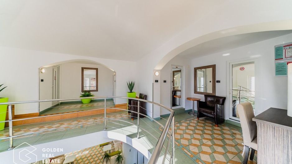 Vilă multifuncțională la cheie situată în Micalaca - Poză 15