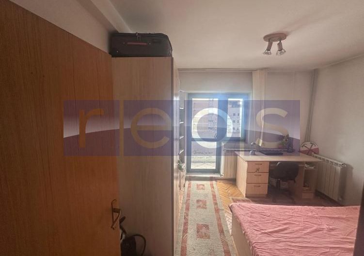 VANZARE  CAMERE DECOMANDAT -TIMPURI NOI -TINERETULUI - Poză 3