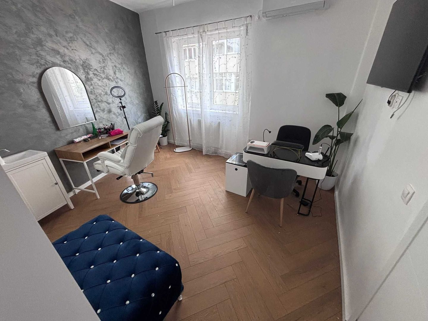 Garsoniera zona Dorobanti, liceul Ion Luca Caragiale - Poză 1