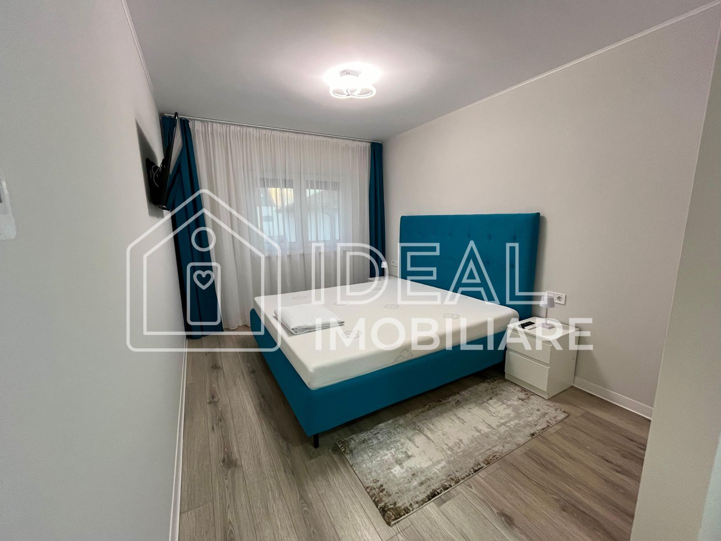 Casa moderna cu 4 camere de închiriat - Șelimbăr - Poză 15