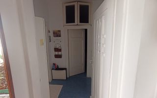 Casa spatioasa cu 7 camere, zona Bd. Brancoveanu, acces facil metrou - Poză 18