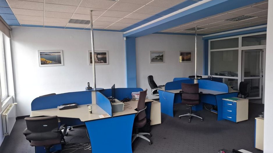 Spatii de birouri/comerciale intre 70-250 mp, Calea Dumbravii - Sibiu - Poză 2