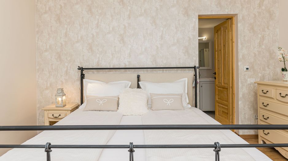 Vila de lux,  de inchiriat! Drumul Poienii! - Poză 8