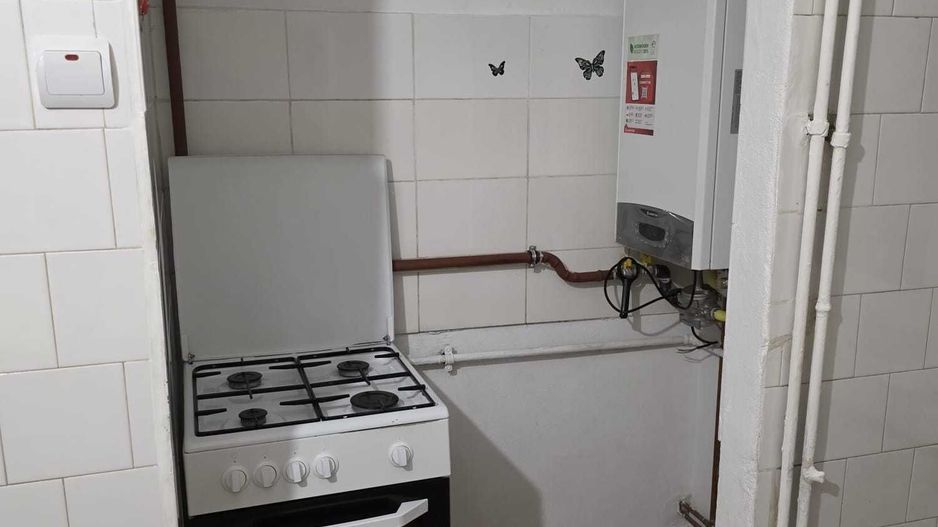 Apartament 2 camere decomandat- Rovine - Poză 4