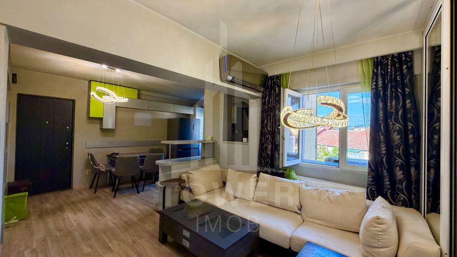 Apartament 3 camere-zona centrală - Poză 4