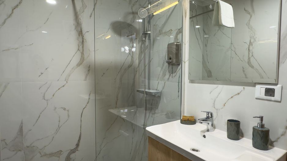 OPORTUNITATE INVESTIȚIE – APARTHOTEL PREMIUM ÎN INIMA BUCUREȘTIULUI - Poză 2