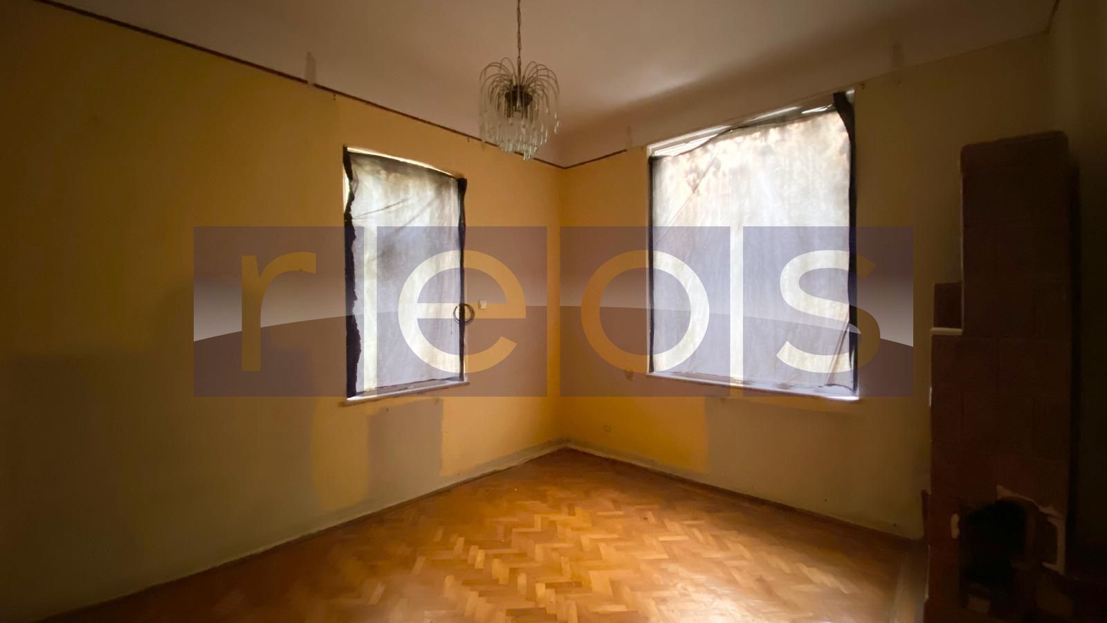 DE VANZARE CASA 4 CAMERE PIVNITA SI POD | 122MP | COTROCENI - Poză 1
