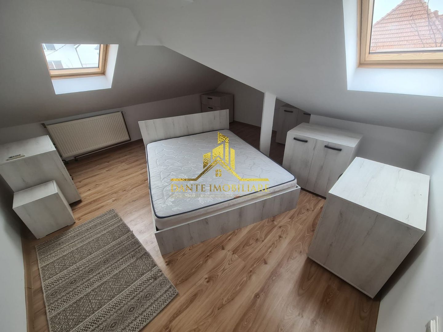Casa individuala, mobilat modern, zona Grigorescu, curte, parcare - Poză 2