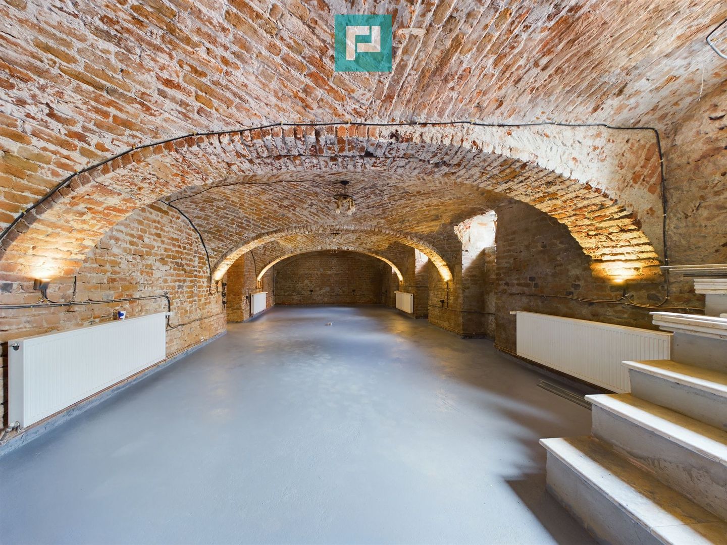 Spațiu central open-space de închiriat - Poză 9