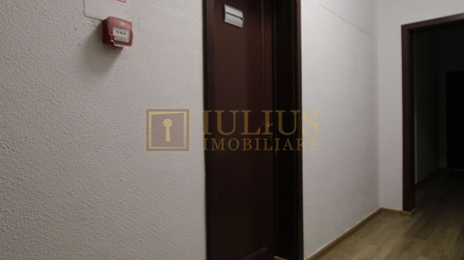 Cladirea Enel, 33 mp, Luminos. - Poză 7