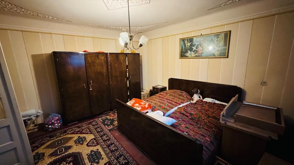 Casa de vânzare 3 camere, 2 intrări, acces auto în curte Gradiste Arad - Poză 6