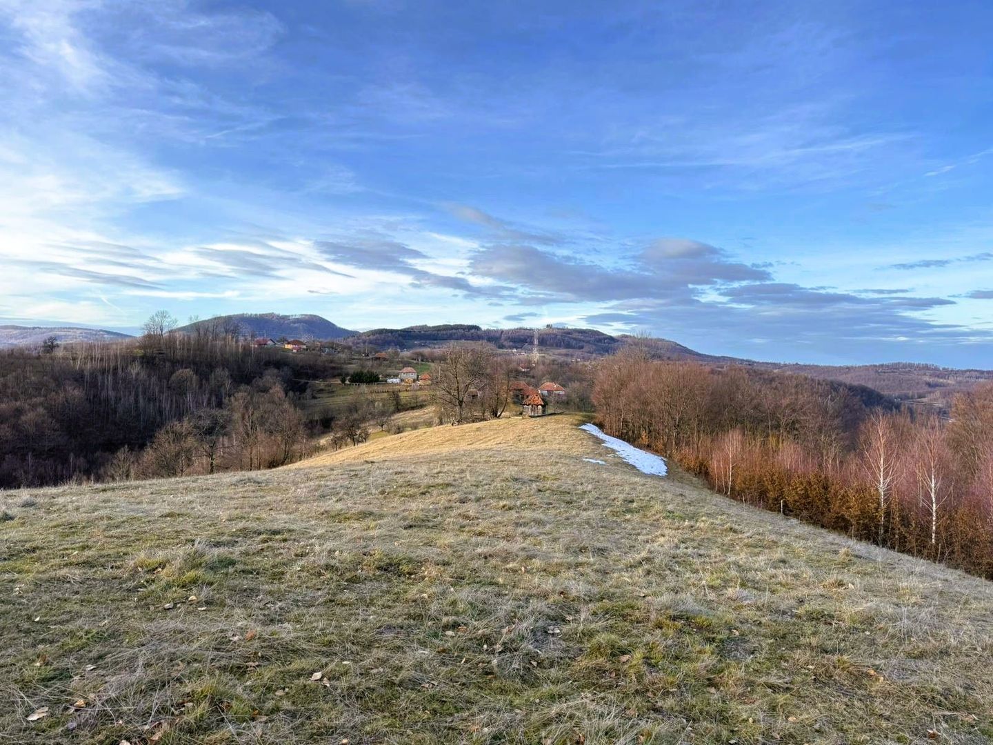 2,2 Ha TEREN INTRAVILAN PANORAMIC, in Muntii Apuseni NEGRENI – CLUJ - Poză 2