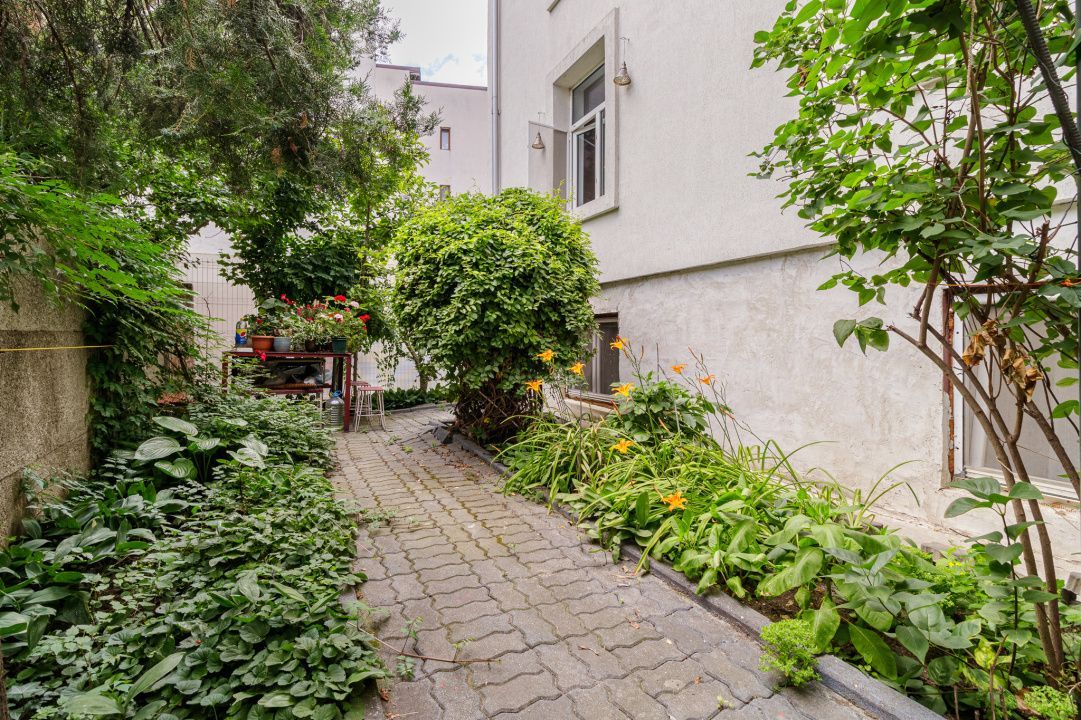 3 camere parter inalt 11 Iunie - Poză 13