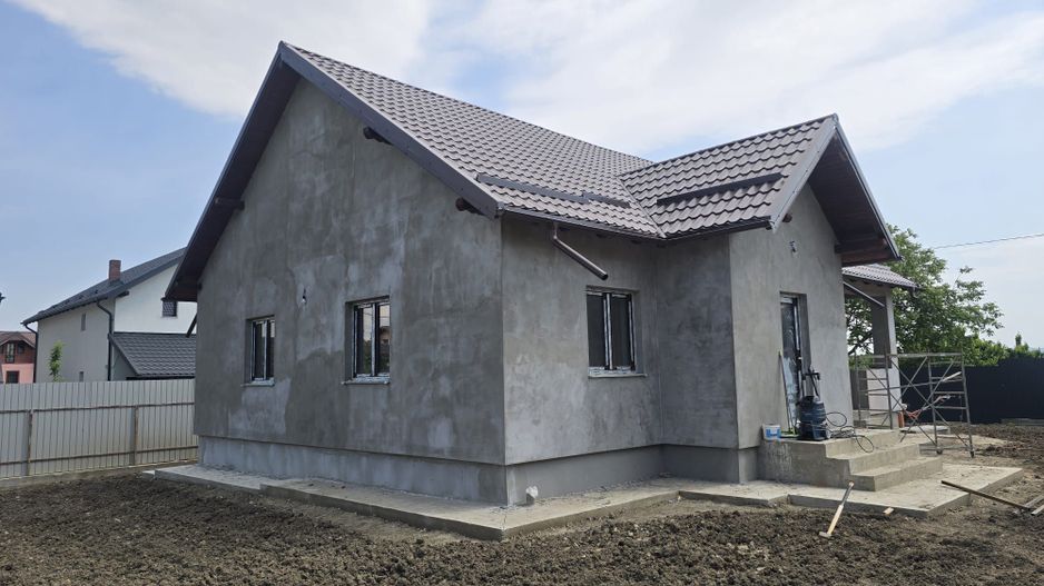 Casă Nouă Modernă de Vânzare –Sărata, Bacău,Confort, Spațiu și Liniste - Poză 2
