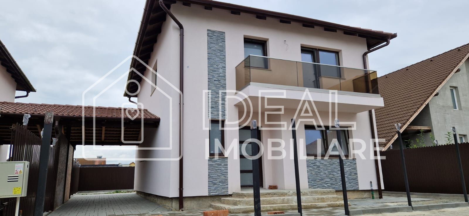 Casa Single cu 4 camere si carport, Zona Brana Selimbar - Poză 1