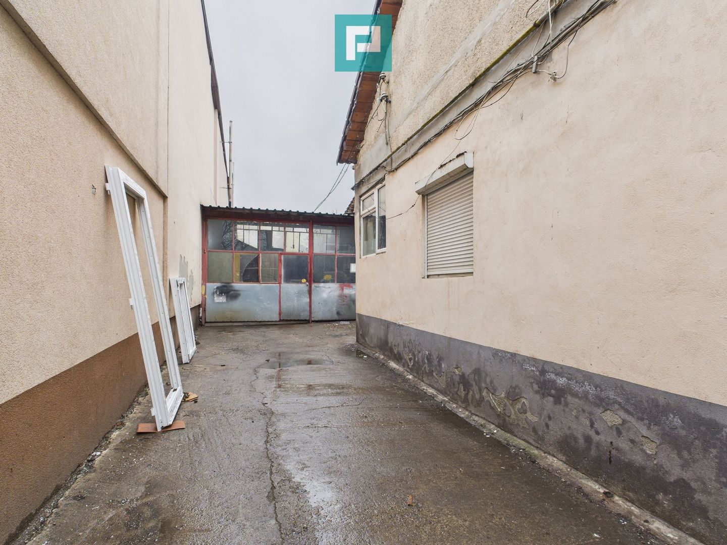 Casă+teren 661 mp în Mehala oportunitate excelentă - Poză 5