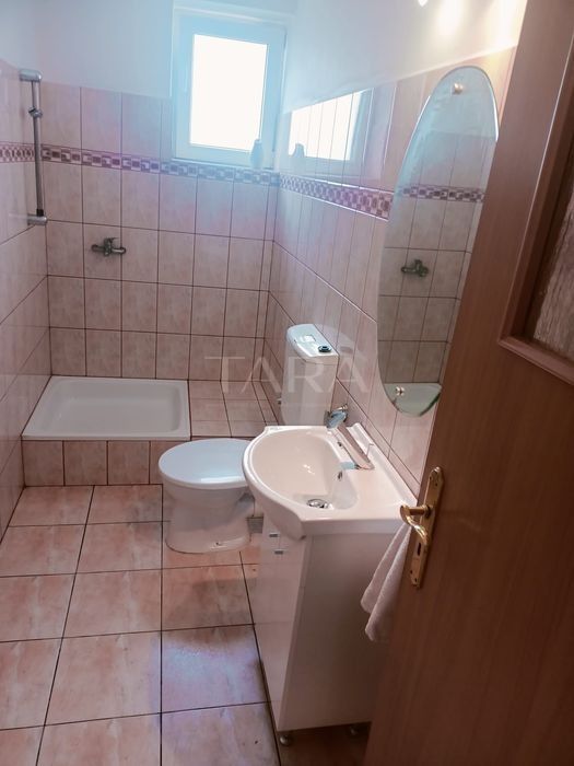 De inchiriat casa cu 4 camere in Someseni - Poză 3
