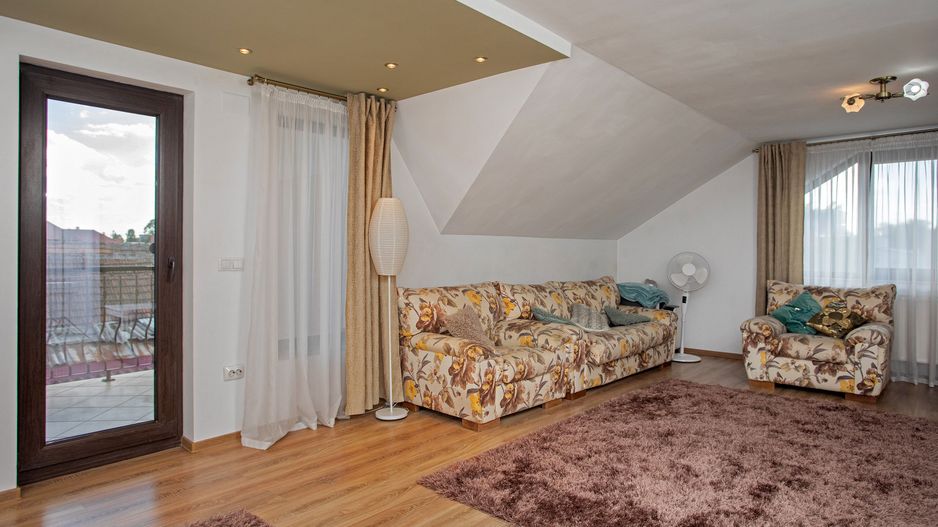 Vilă P+M, Clujului, 190 mp, teren 520 mp, singur în curte. 230 000 E - Poză 34