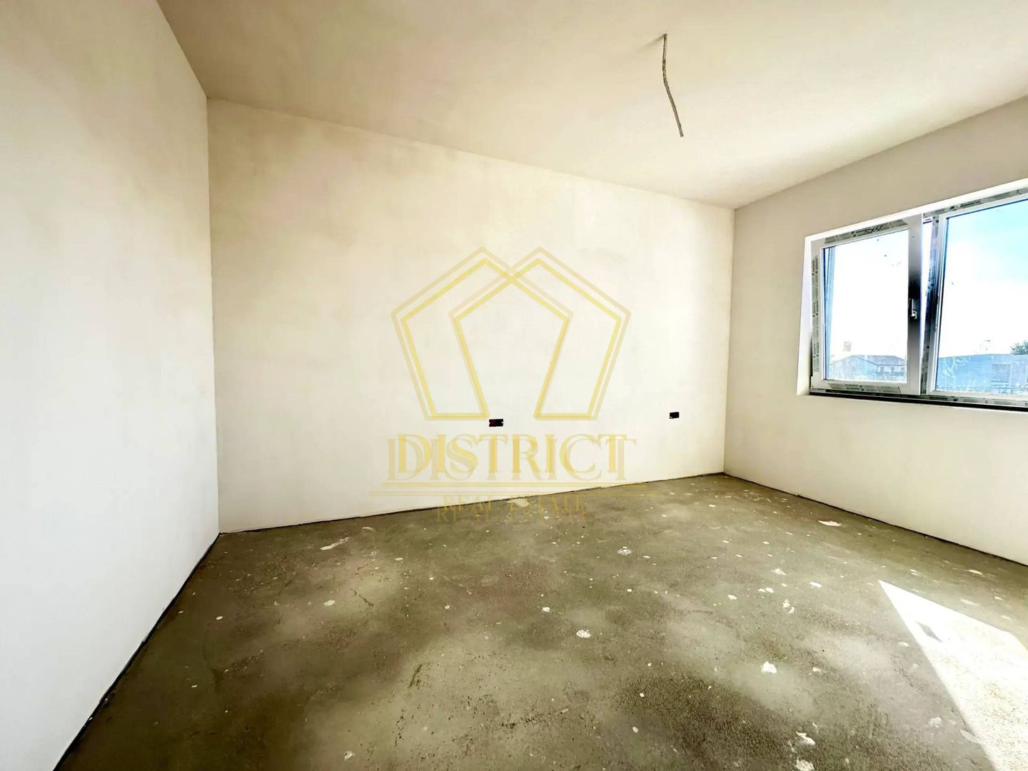 Duplex superb cu 5 camere despartit prin garaj | Dumbravita - Poză 7