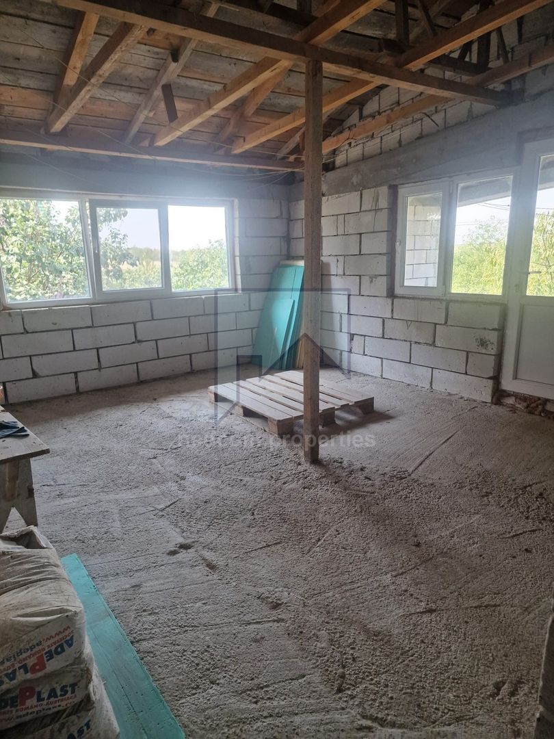 Vanzare Vila S+P+1E+Pod - Adunatii Copaceni - Poză 18