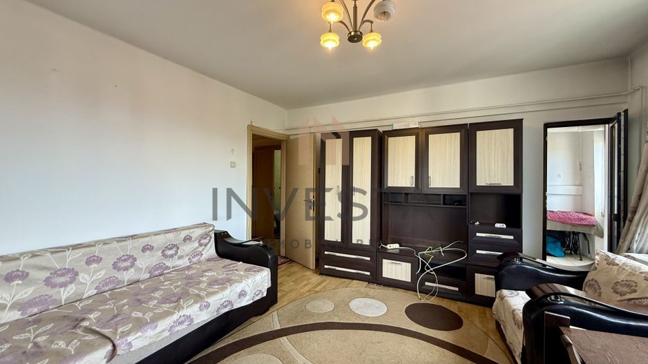 Oportunitate Centru – apartament 2 camere + loc de parcare și garaj - Poză 2