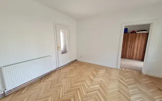Casa solida în zona Bogdanestilor pretabilă birouri - Poză 15