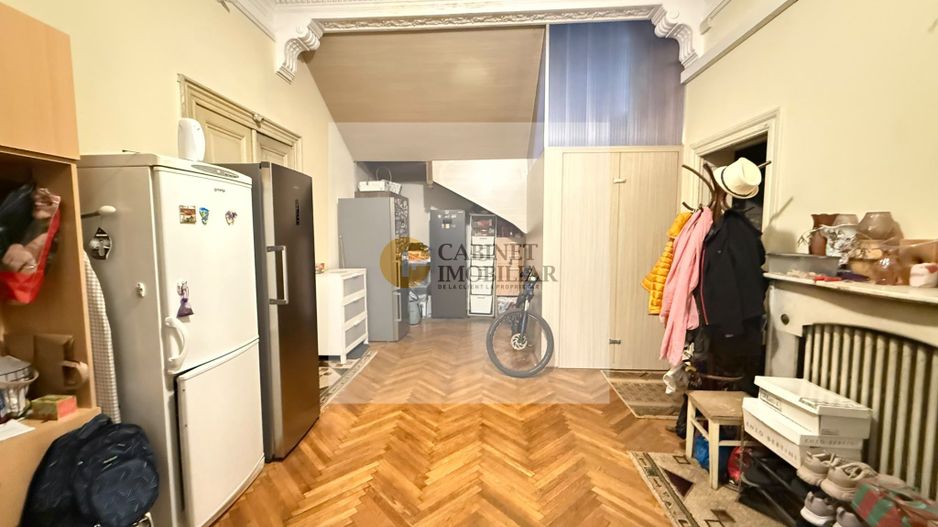 4 camere + vestibul I Parter I Romana - Poză 2