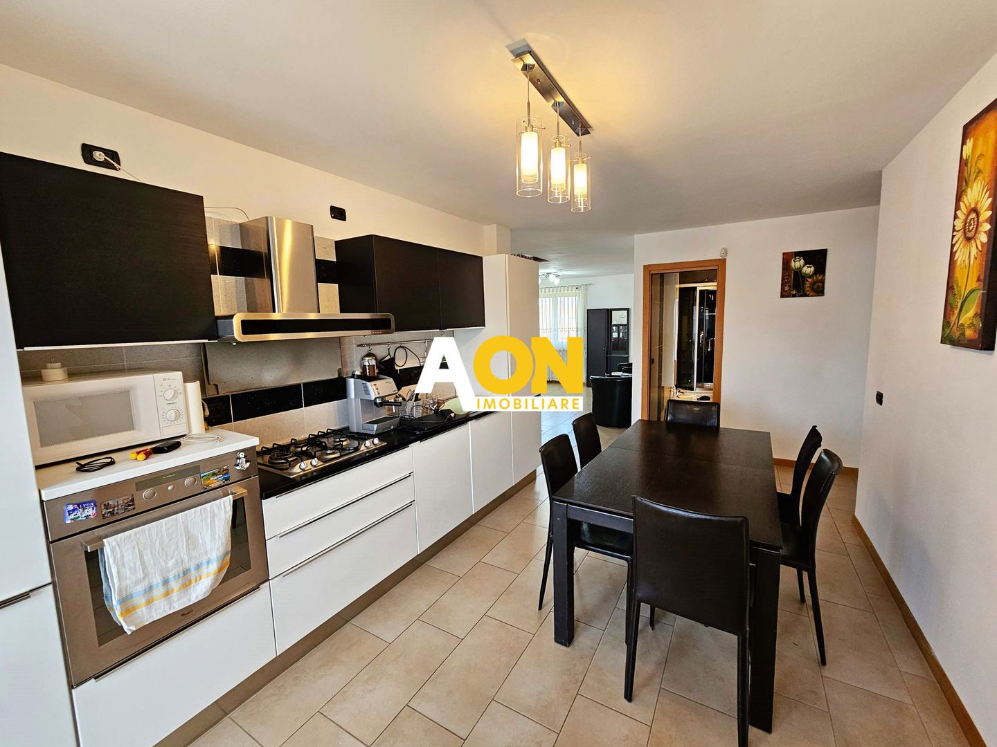 Casa 7 camere, garaj dublu, finisaje lux, 629 mp teren,zona Prefectura - Poză 10