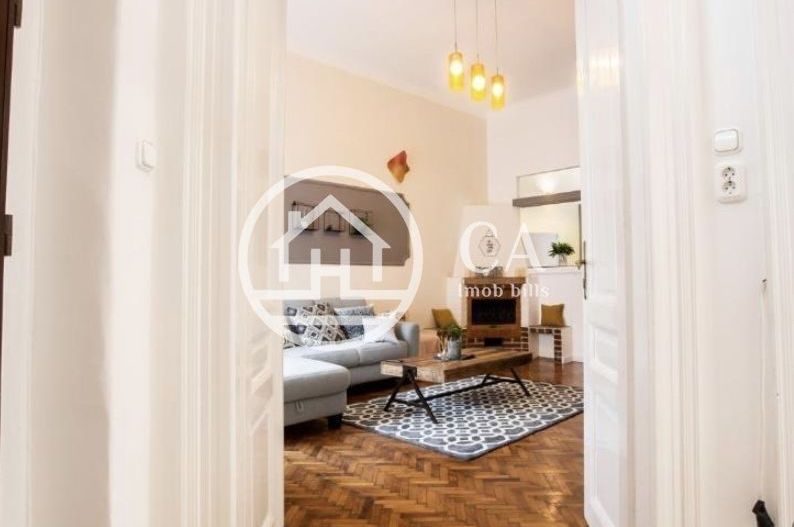 Apartament de vânzare cu 3 camere în zona Ultracentrală, Oradea - Poză 7