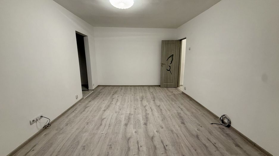 COMISION 0% | Apartament 2 Camere | Etaj 4 din 5 Renovat | Dambovita - Poză 2