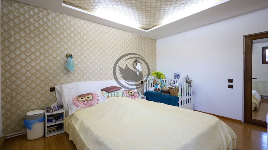 Casa 6 camere de vanzare | Salon Infrumusetare | Ploiesti, COMISION 0% - Poză 5