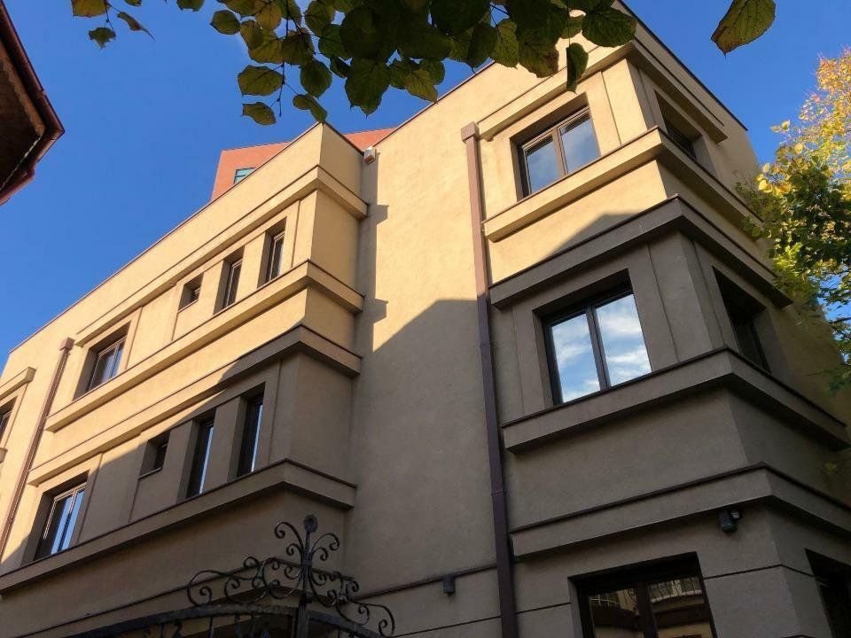 Cladire de birouri langa Metrou Stefan Cel Mare - Poză 1