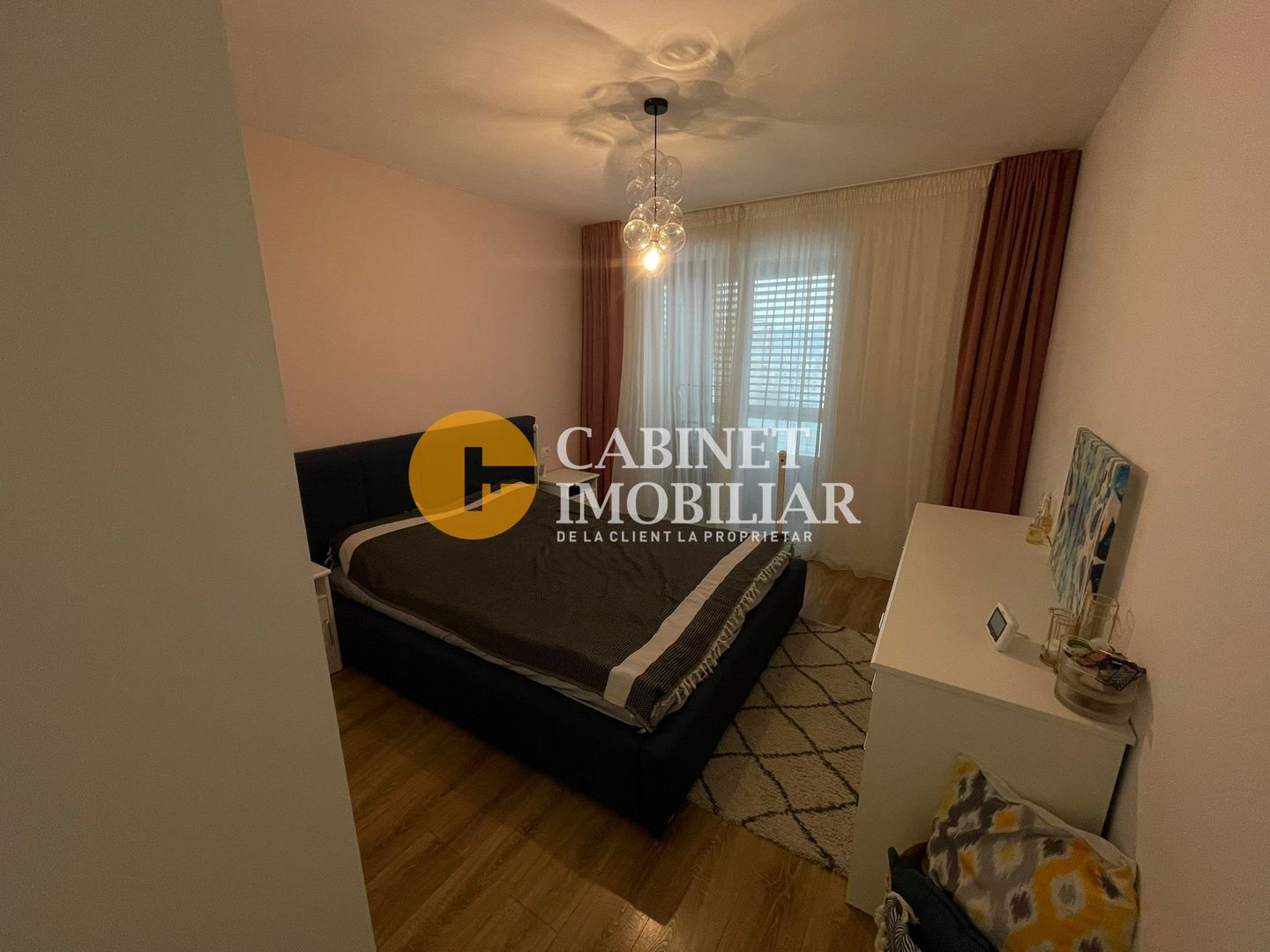 Apartament 4 camere DECOMANDAT et 1 + LOC DE PARCARE + BOXA - PACURARI - Poză 5