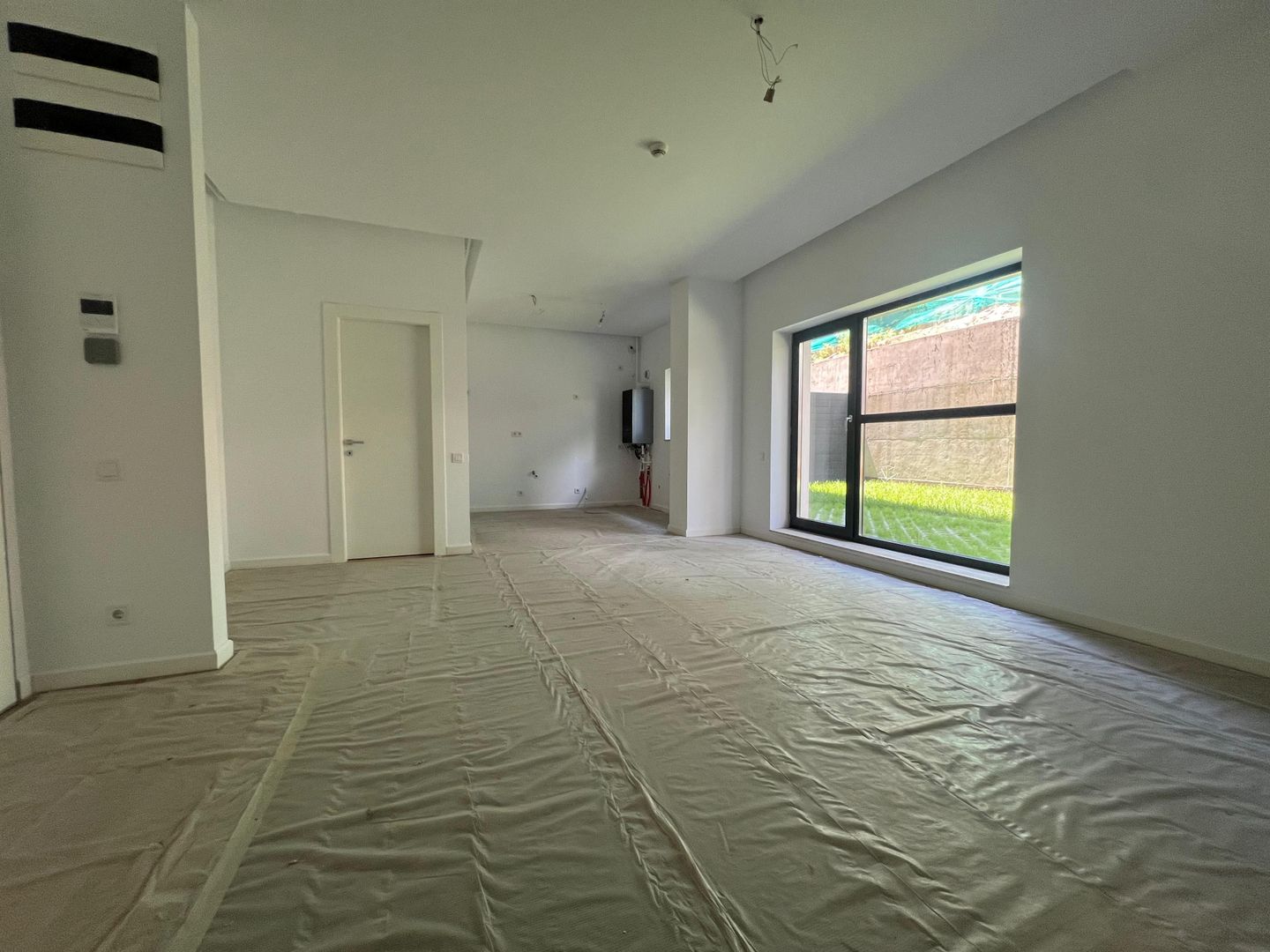 Apartament 2 Camere Premium | Curte 130 mp | Zona Centrală - Poză 4