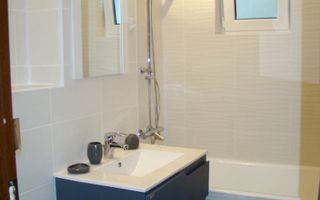 Apartament cu 3 camere dec/65 mp/Parcare/zona Strazii Padin. - Poză 6